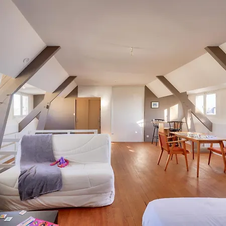 Hébergement de vacances Vue Sur Le Port - Maison Pour 10 Avec Jardin Plobannalec
